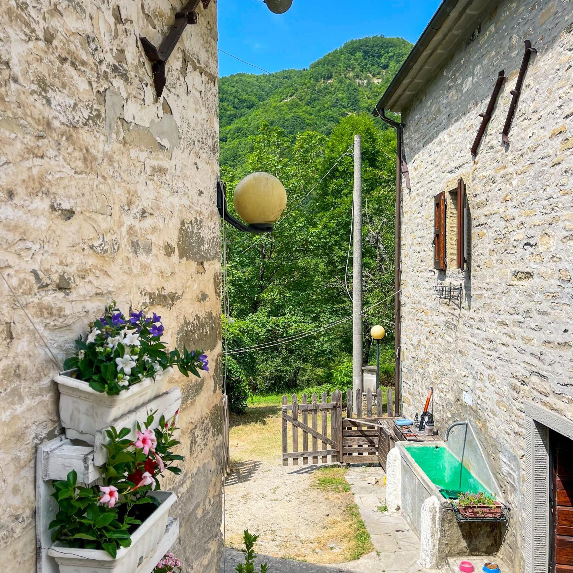 Albergo Ristorante Ca Di Veroli Bagno di Romagna Bagian luar foto